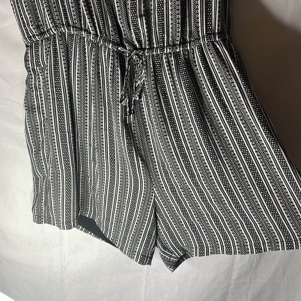 DR2 PRINT ROMPER (M) - Picture 5 of 8